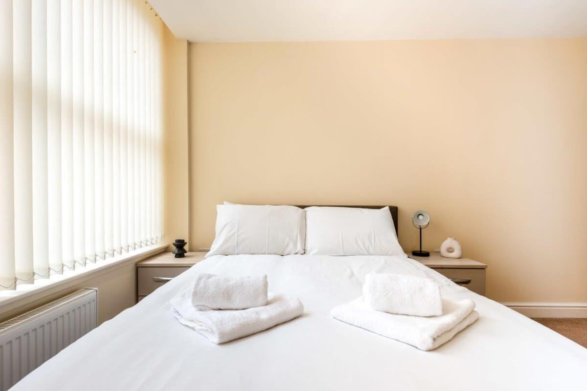 Bright 1 Bedroom Budget Flat In Central Pontefract Zewnętrze zdjęcie