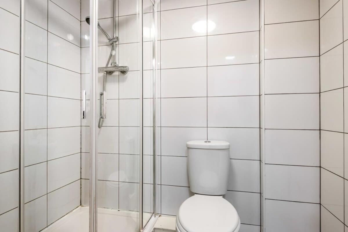 Bright 1 Bedroom Budget Flat In Central Pontefract Zewnętrze zdjęcie