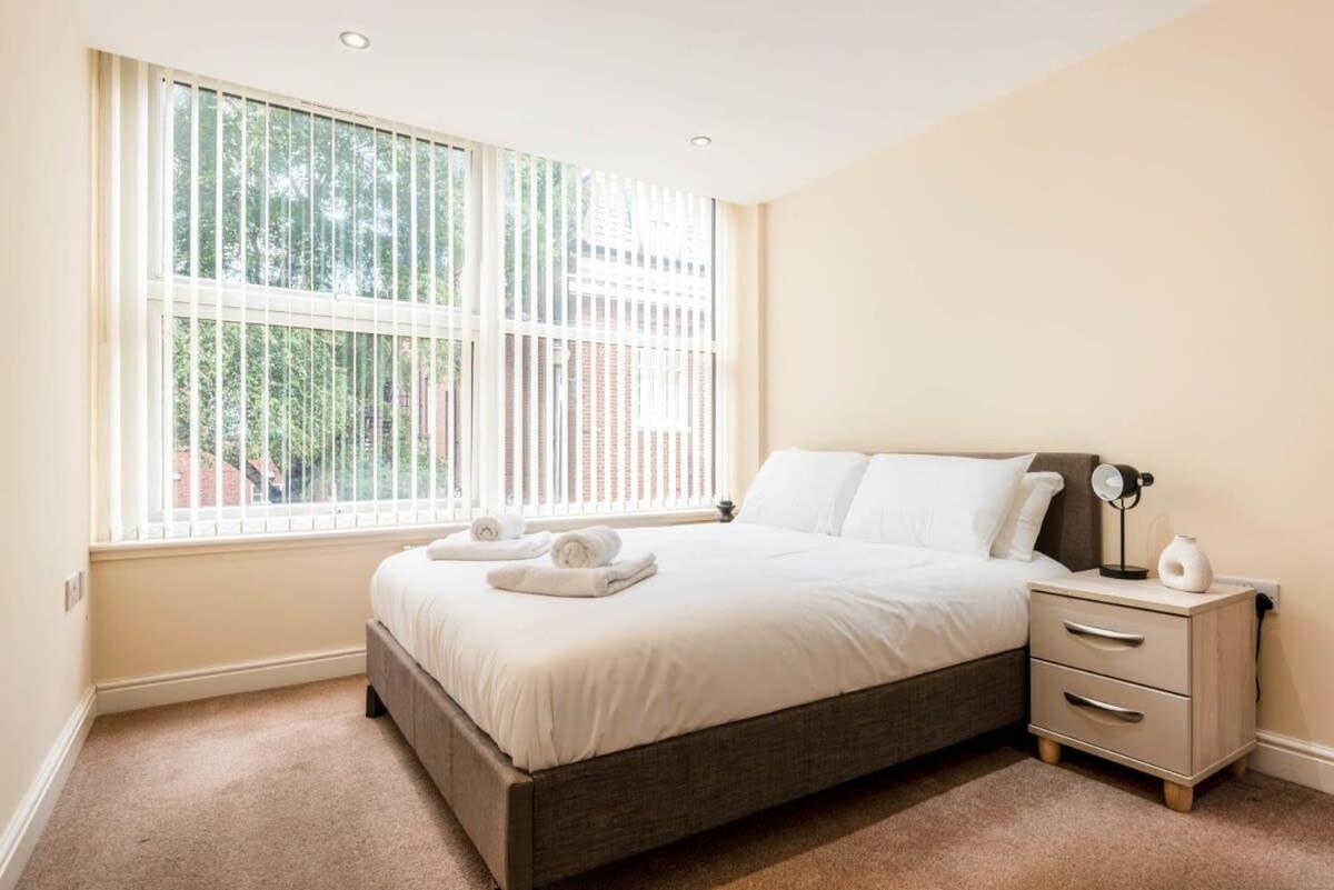 Bright 1 Bedroom Budget Flat In Central Pontefract Zewnętrze zdjęcie